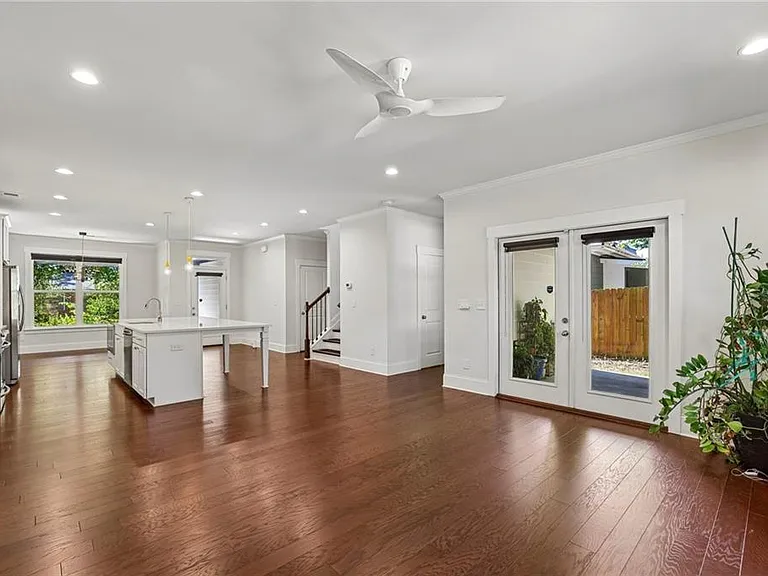 875 Beryl St SW — Photo 13