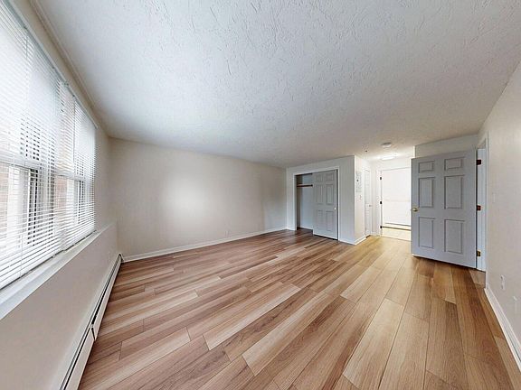 3rd image of 38 Dean St APT F
