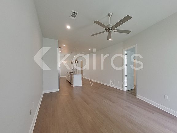 2nd image of 4816 W Dacha Ln