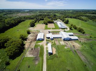 102 Kuntz Dr, Maple Plain, MN 55359