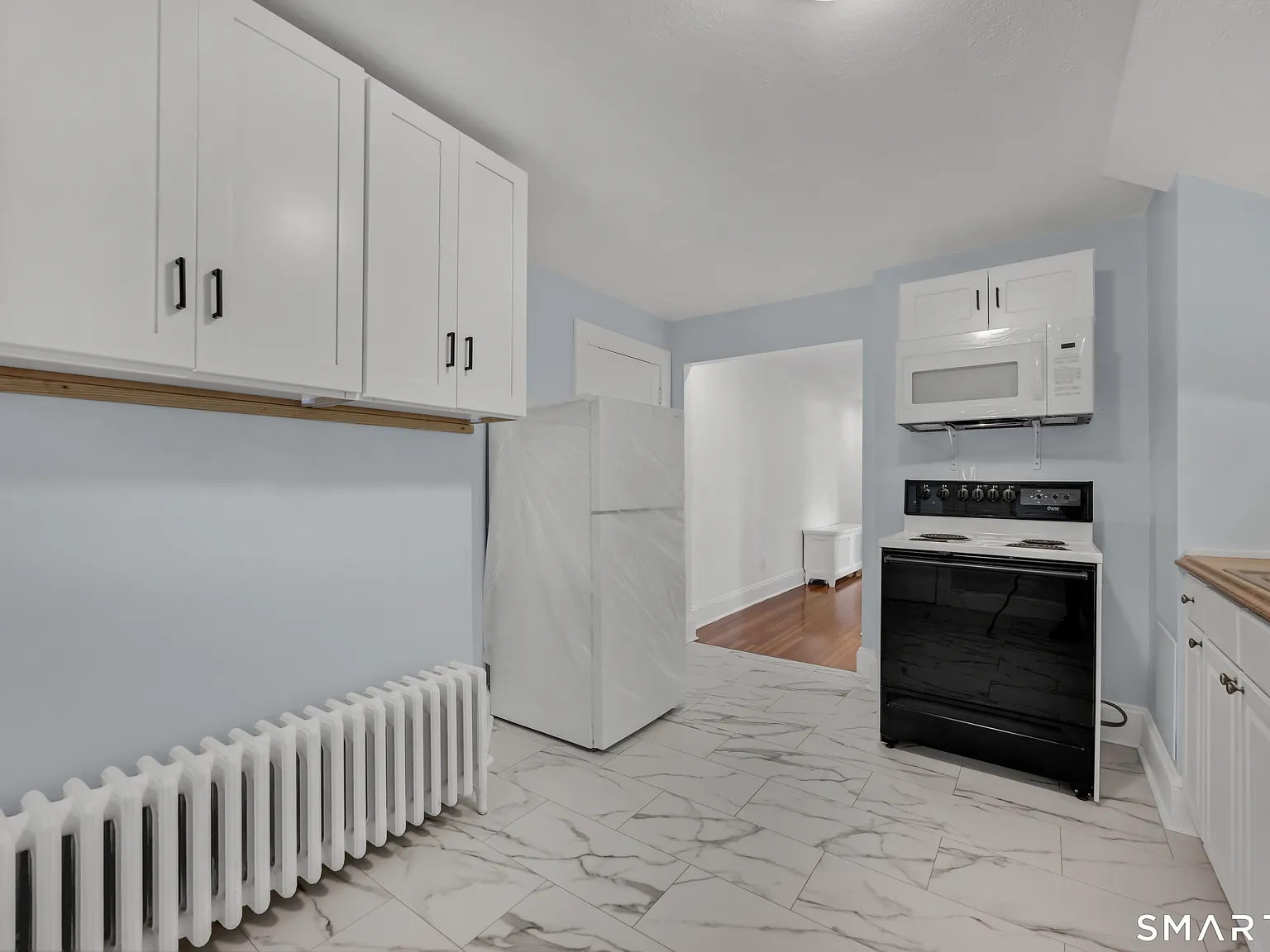 2 bed, 1.0 bath, 900 sqft, $1,650 — Photo 3