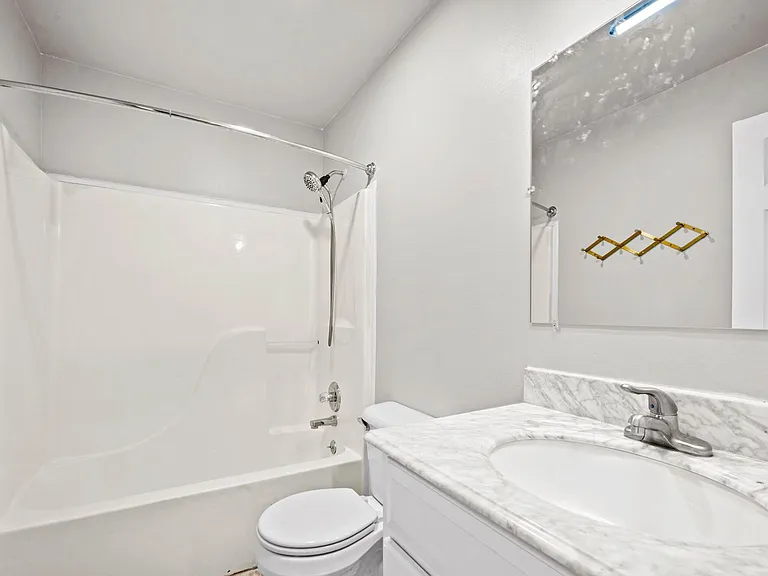 1043 Holly Rock Ct — Photo 13