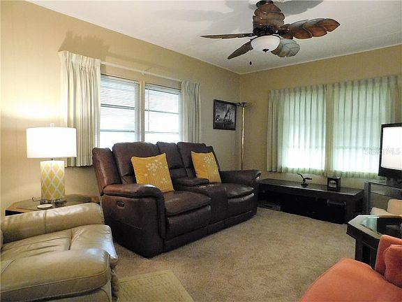 5th image of 1271 Seagull Dr