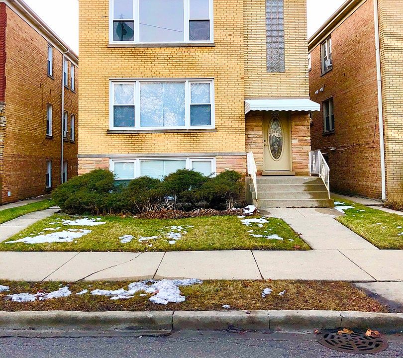 1st image of 6532 N Harlem Ave APT 2