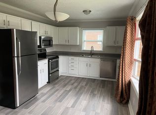 1316 Ranch Rd, Charlotte, NC 28208