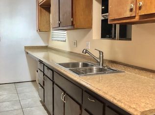 38544 Dunmore Ave, Palmdale, CA 93550