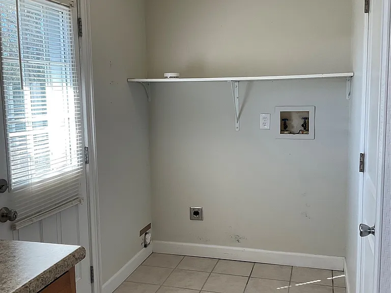1100 Ashurst Bar Rd — Photo 6
