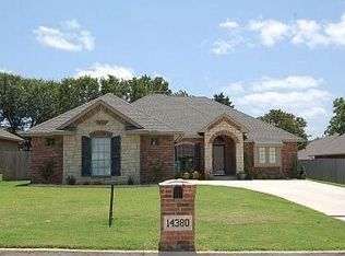 14380 Glenview Dr, Choctaw, OK 73020