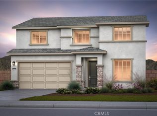 4613 Goldfinch St, Hemet, CA 92545