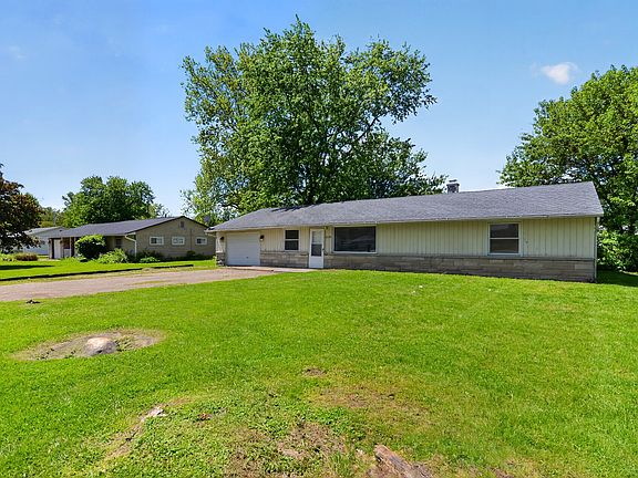 2nd image of 3018 Elmhurst Dr