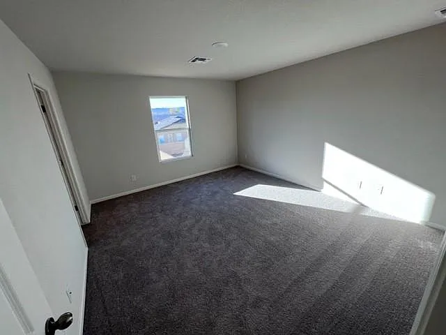 2415 Village Dr — Photo 30