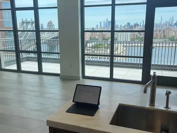 115 York St, Brooklyn, NY