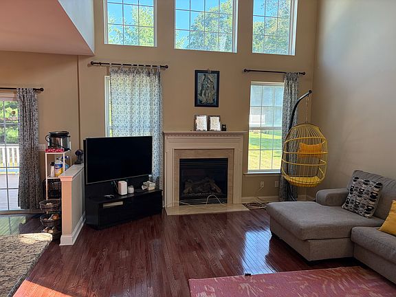 4th image of 2603 Rockledge Ct