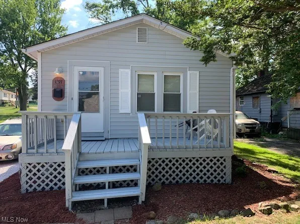 1397 Nome Ave, Akron, OH 44320