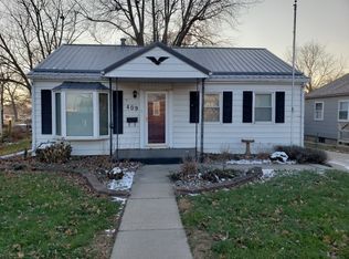 409 18th Ave, Sterling, IL 61081