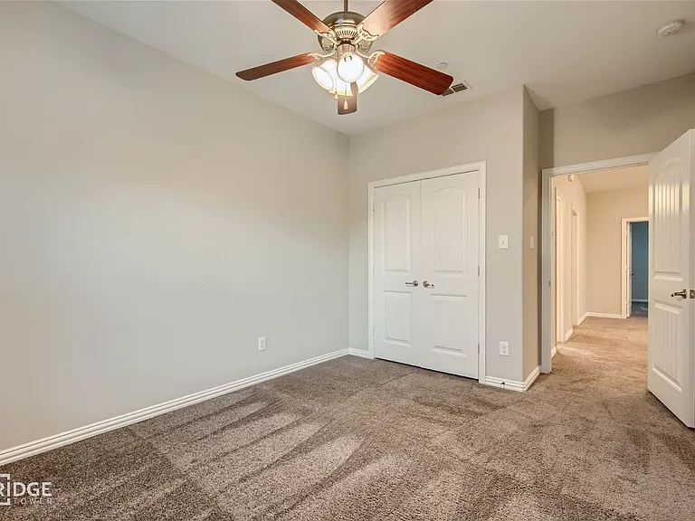 1312 Lake Crest Ln — Photo 11