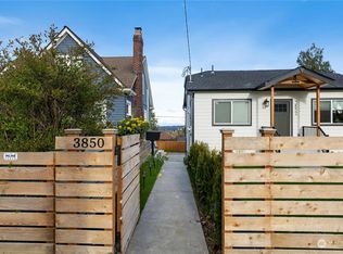 3850 35th Ave SW #B, Seattle, WA 98126