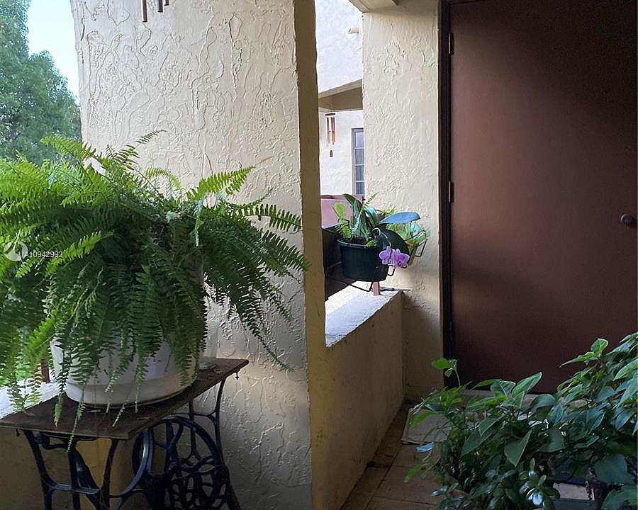 1st image of 9015 SW 125th Ave #N304