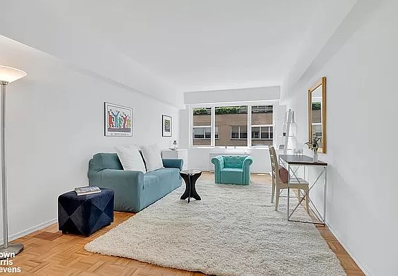 3rd image of 520 E 72nd St APT 11G