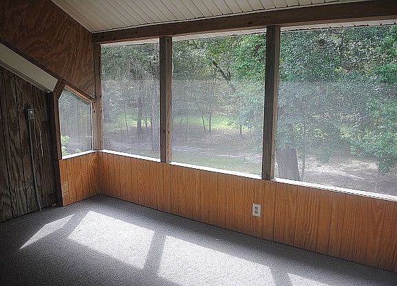 River View Huge Screened