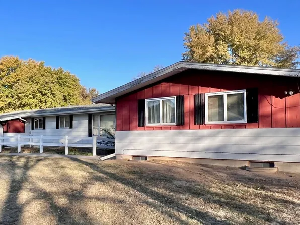 408 E Voss St, Bruning, NE 68322