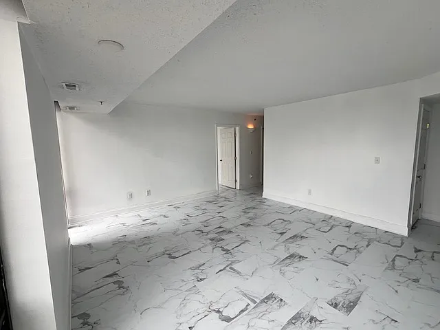Building Photo - 123 SW Jefferson St #E6W