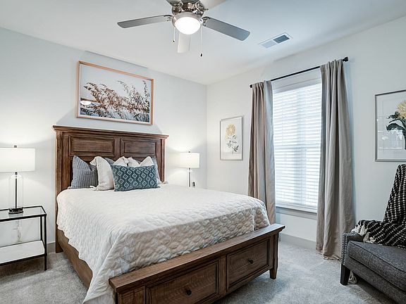 4th image of 2545 Jessamine Grove Dr APT 238