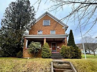 1441 Philadelphia St, Indiana, PA 15701