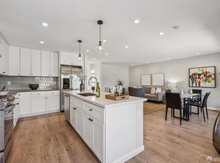 1479 Newcomb Ave, San Francisco, CA 94124