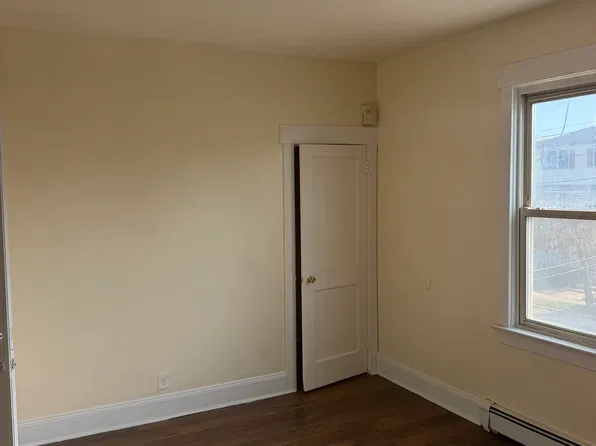 (undisclosed Address), Linden, NJ 07036