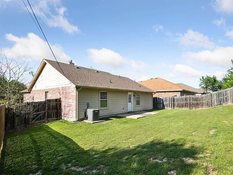 1446 Sax Leigh Dr — Photo 23