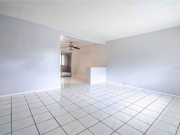 2nd image of 3212 Sutton Dr
