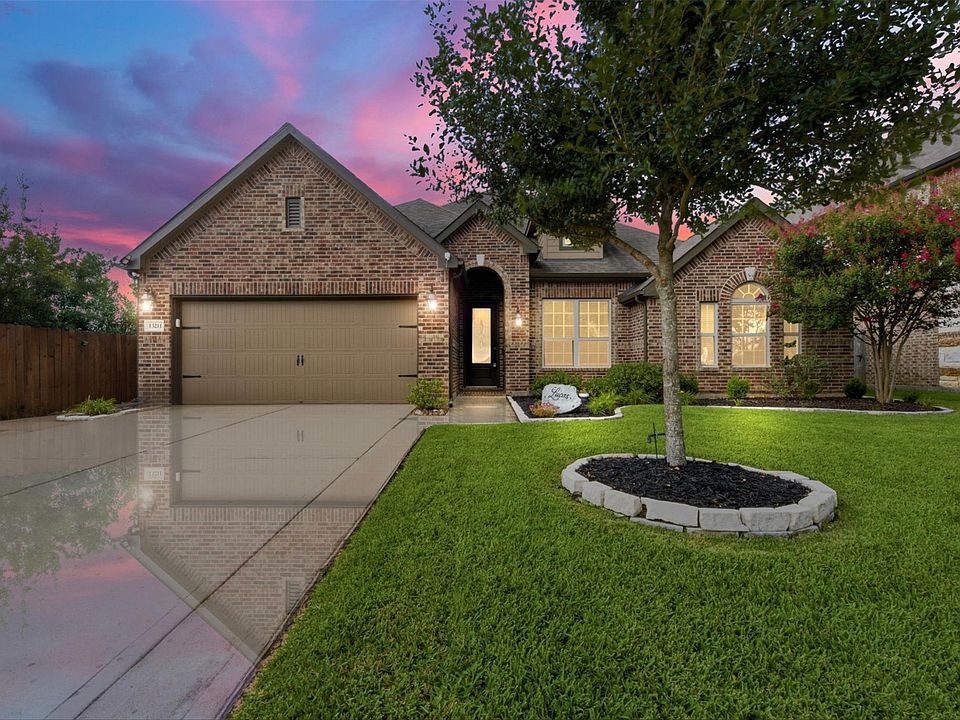 1st image of 13211 Cedar Sands Ln