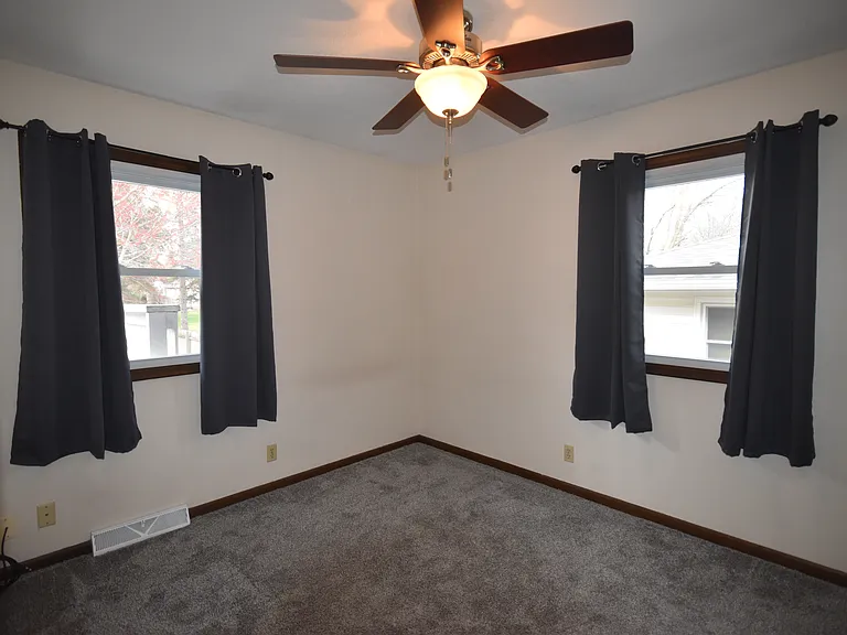 749 N Christy St — Photo 6