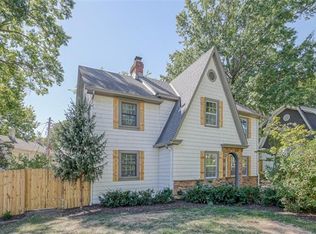 25 W 67th Ter, Kansas City, MO 64113