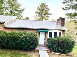 1723 Todd Dr, Johnson City, TN 37604