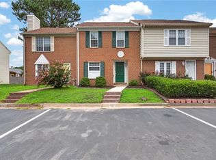 939 Still Harbor Cir, Chesapeake, VA 23320