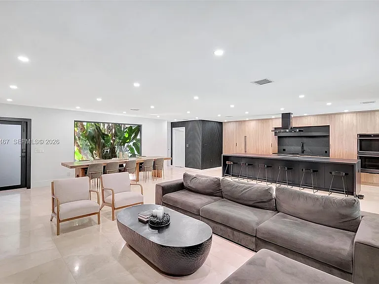 7711 Miami View Dr — Photo 9