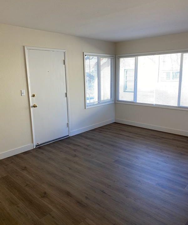 1st image of 615 Vera Ave