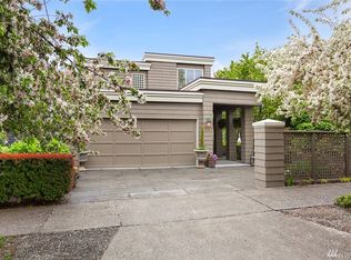 1027 32nd Ave E, Seattle, WA 98112