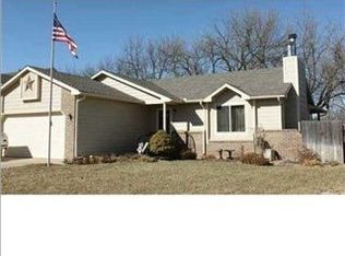 2467 S Yellowstone Ct, Wichita, KS 67215