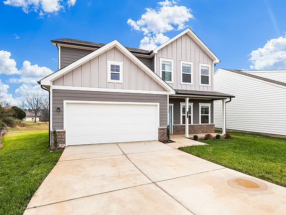 3rd image of 590 Noble Ct