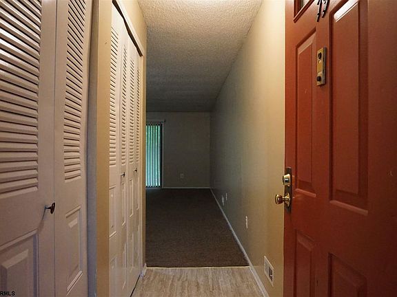 2nd image of 79 Liberty Ct #1603