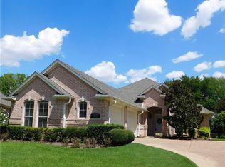 4039 Appian Way, Arlington, TX 76013