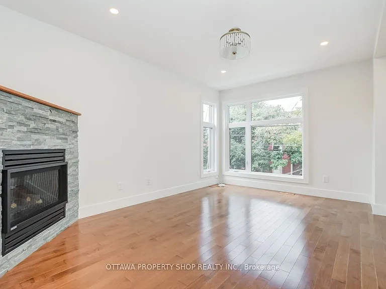 40 5th Ave — Photo 21