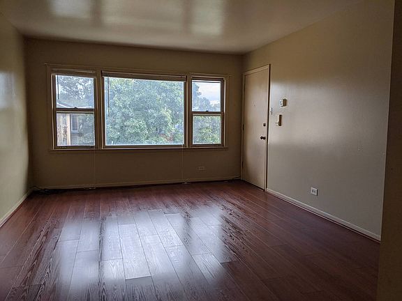 2nd image of 3172 W Meadow Lane Dr APT 29