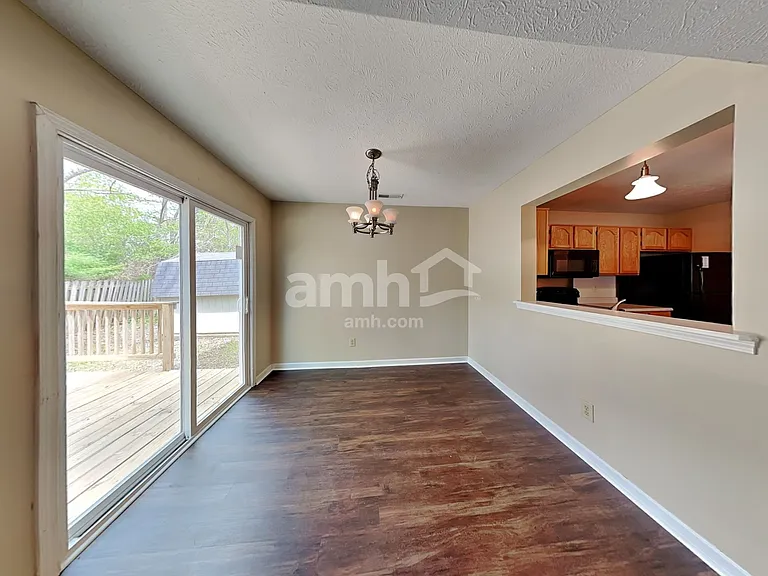 11926 Titania Cir — Photo 5