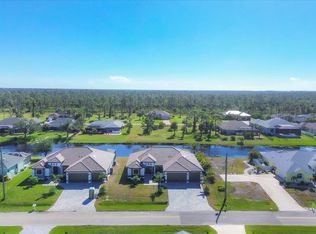 1095 Rotonda Cir #1095, Rotonda West, FL 33947