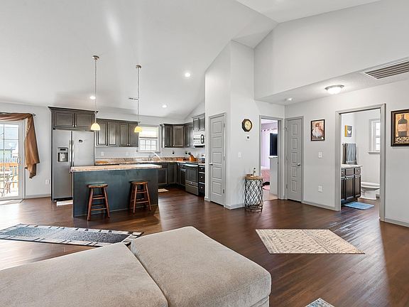 4th image of 225 Lockeland Park Dr