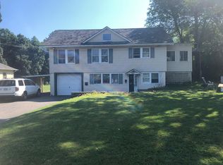 2016 N 5th St, Stroudsburg, PA 18360